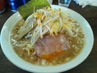 「【4月の限定】濃厚味噌らーめん（中盛270g）850円」@伝家 志木店の写真