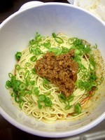 「汁なし坦々麺」@すずらん亭の写真