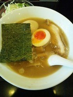 「味玉左近」@麺将 武士の写真