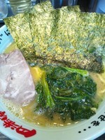 「らーめん（650円）」@円満家 本店の写真