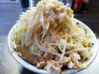 「小らーめん+こま切れチャーシュー￥720」@らーめん大 蒲田店の写真