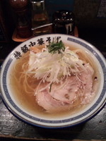 「特級塩中華そば」@特級中華そば 凪 西新宿店の写真