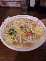 「タンカラ」@トナリ 丸の内店の写真