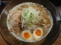 「魚塩らーめん(750円)」@我羅奢の写真