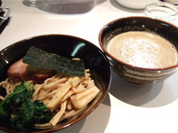 「鶏魚介つけそば 200g」@麺 GLITTERの写真