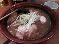 「醤油ラーメン＋サービス券：ぷんぷん玉子」@むてっぽうの写真