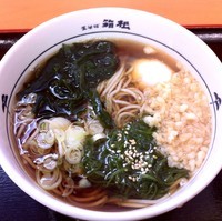 「めかぶ（￥400）」@名代 箱根そば 蒲田店の写真