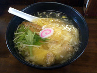 「塩わんたん麺(850円)+小ご飯(100円)」@生竜の写真