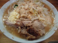「大ラーメン（ニンニク・アブラ）」@ラーメン二郎 赤羽店の写真