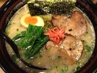 「豚ラーメン　大盛（700円）」@オリきんの写真