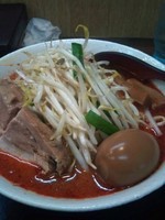 「辛味噌ラーメン（野菜中盛＋味玉）」@味噌麺処 花道庵の写真