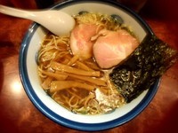 「豚煮干しラーメン（醤油）＋豚めし」@つけ麺 目黒屋の写真