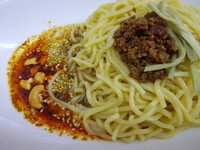 「汁なし坦々麺（辛さ控えめ）」@麺や金時の写真