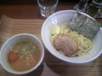 「辛つけ麺　780-100円（クーポン利用）」@DOG HOUSEの写真