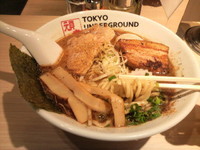 「特製らーめん・M」@TOKYO UNDER GROUND RAMEN 頑者の写真