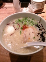 「赤丸ランチ850円＋替え玉無料＋玉子無料」@博多一風堂 上野広小路店の写真