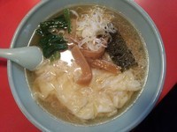 「ワンタンメン　７００円」@珉亭の写真