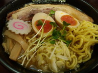 「濃厚魚介らーめん＋チャーシュー＋味玉」@らーめんなが田の写真