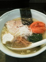 「塩ラーメン焼きトマト入」@RAMEN CiQUEの写真