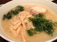 「きらきらラーメン」@しんよこ焼肉ホルモン きらきら本舗の写真