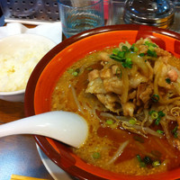 「ぶたみそ ＋無料ライス」@旭川味噌ラーメン せいべえ 上野本店の写真