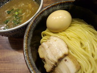 「鷄白湯煮干しつけ麺　特製」@らーめん 稲垣 ラーメン燈郎店の写真