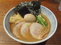 「特製そば（900円）」@中華そば とんびの写真