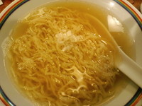 「らーめん（具なし）500円」@らーめん 晴の写真