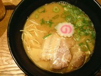 「豚骨醤油」@TOKYO 豚骨 BASE MADE by 博多一風堂 ecute品川サウス店の写真