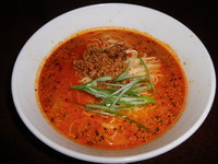 「坦々麺￥700」@晴々飯店の写真