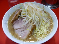 「小ラーメン　（ニンニク）　６５０円」@ラーメン二郎 松戸駅前店の写真