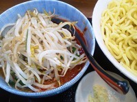 「辛味噌つけ麺特盛（野菜、ニンニク）」@味噌麺処 花道庵の写真