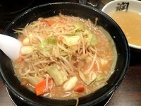 「特製味噌ラーメン(900円)」@らーめん潤 蒲田店の写真