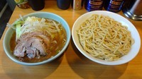「KARA小つけ麺（850円）ニンニク」@ラーメン二郎 八王子野猿街道店2の写真