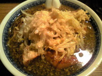 「ラーメン￥600＋中盛券￥100」@らーめん こじろう526 日暮里店の写真