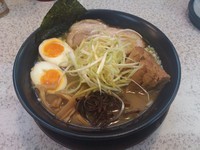 「じょんがららーめん　大盛（無料）　900円」@じょんがららーめんの写真