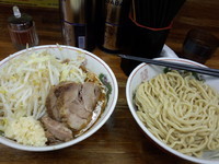 「小つけめん（＋ニンニク）」@ラーメン二郎 新小金井街道店の写真