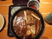 「カレー南蛮そば800円(別途サービス料10％)」@北前そば高田屋 八丁堀店の写真