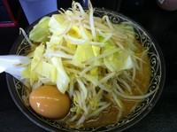 「ラーメン（ヤサイ増し） 600」@らあめん 空品の写真