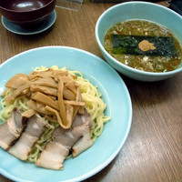 「つけめん（２００ｇ）￥７００、メンマサービス＋サービスおこわ」@名代らーめん 航海屋 新宿店の写真