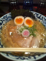 「豚骨魚介東京らー麺」@東京駅 斑鳩の写真