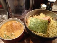 「辛つけめん」@つけ麺 椿の写真