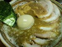 「らーめん700円＋チャーシュー300円＋魚プラス100円」@いだてんの写真