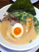 「博多とんこつラーメン(塩)」@九州大牟田ラーメン 柳屋の写真