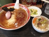 「支那そば＆ミニ中華丼」@支那ソバ かづ屋 五反田店の写真