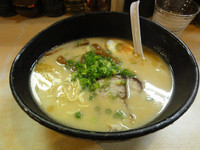 「とんこつらーめん」@らーめん桜坂の写真