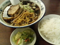 「中華そば＋ライス」@富山ブラックラーメン だらんま 浅草店の写真