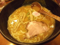 「ひろやらあめん(750円)」@海と大地のらあめん ひろや 西川口店の写真