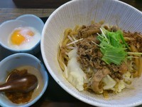 「牛肉まぜそば￥750＋担々の素￥100＝￥850」@麺 ten しばふの写真