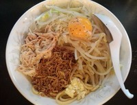 「汁なし麺(ﾆﾝﾆｸ有)780円」@麺とび六方 茅野店の写真